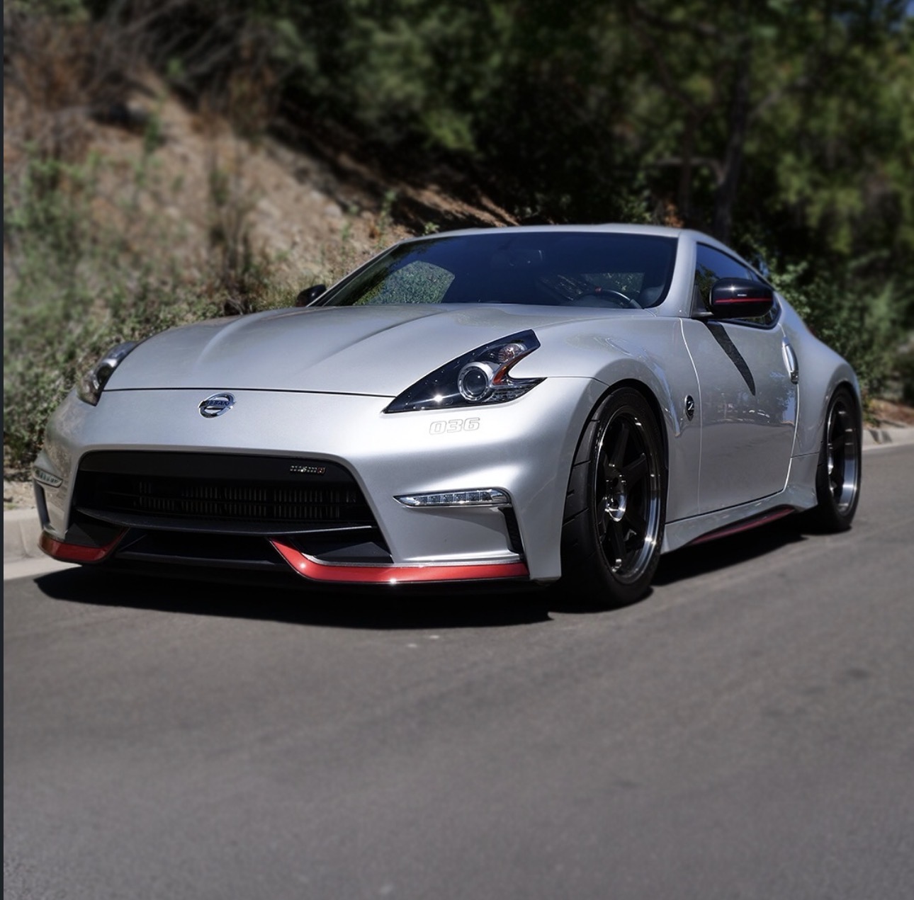 Julio's Nissan 370Z